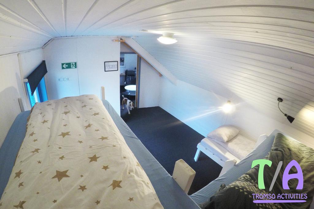 Tromso Activities Hostel חדר תמונה